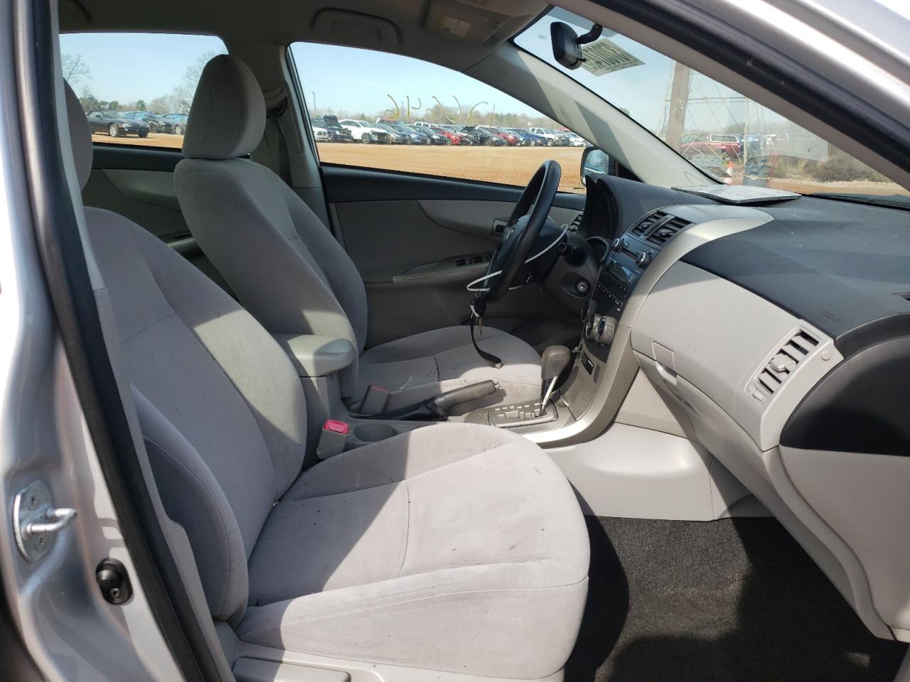 Photo 5 from auction – 2011 TOYOTA COROLLA BA with VIN JTDBU4EEXB9136045