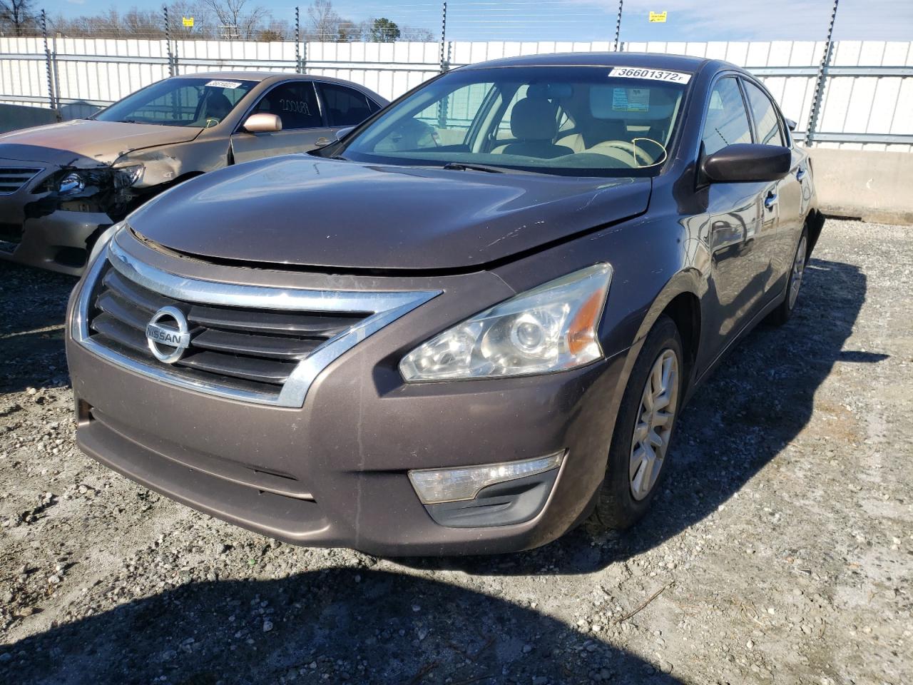 Photo 2 from auction – 2014 NISSAN UK with VIN 1N4AL3AP3EC121240