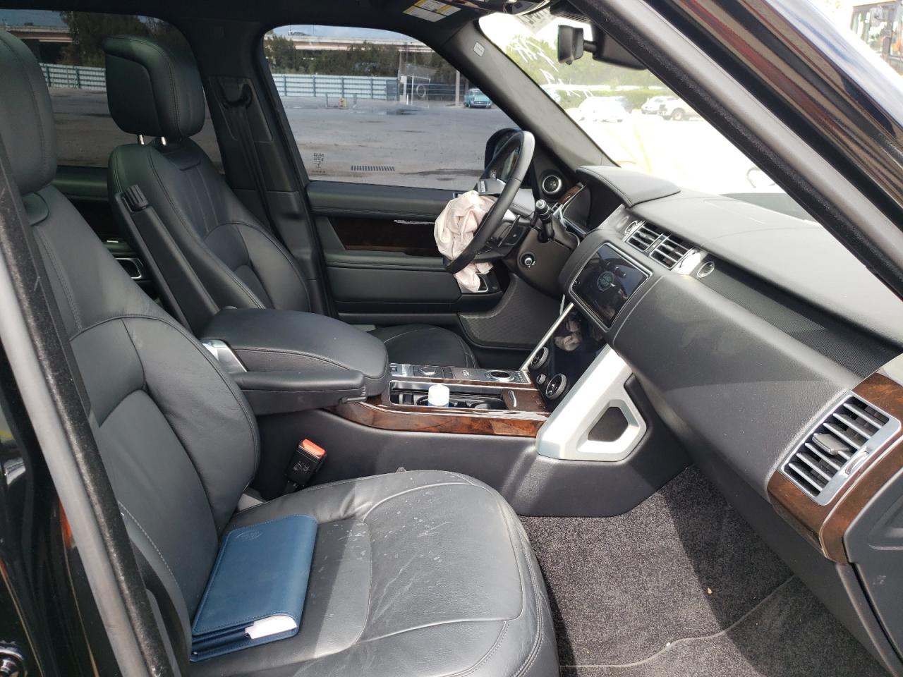 Photo 5 from auction – 2021 LAND ROVER RANGE ROVE with VIN SALGR2SUXMA448173