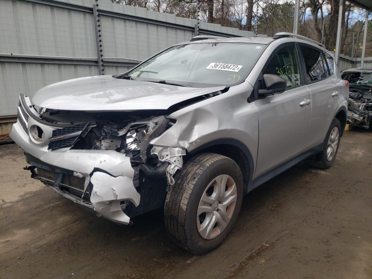 Photo 2 from auction – 2015 TOYOTA RAV4 LE with VIN JTMZFREVXFJ039213