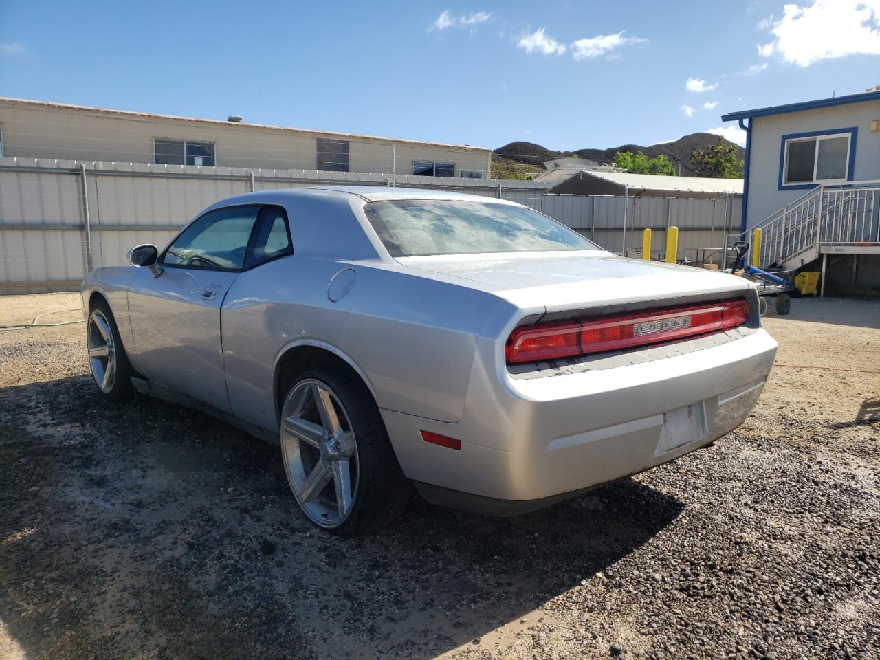 Photo 3 from auction – 2010 DODGE CHALLENGER with VIN 2B3CJ4DV3AH320466