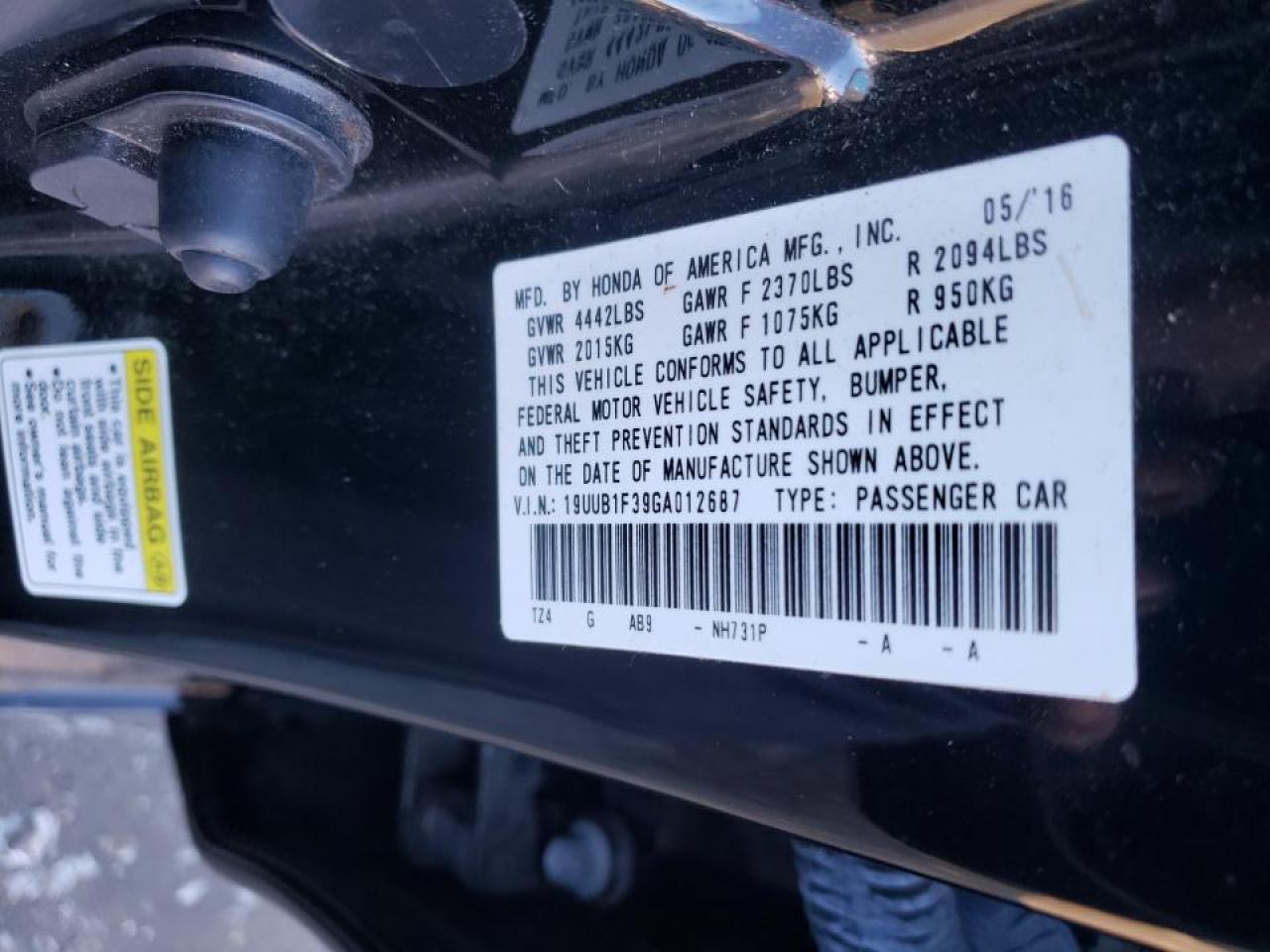 Photo 10 from auction – 2016 ACURA TLX with VIN 19UUB1F39GA012687