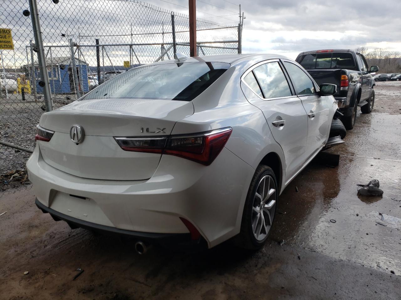 Photo 4 from auction – 2019 ACURA ILX with VIN 19UDE2F38KA000391