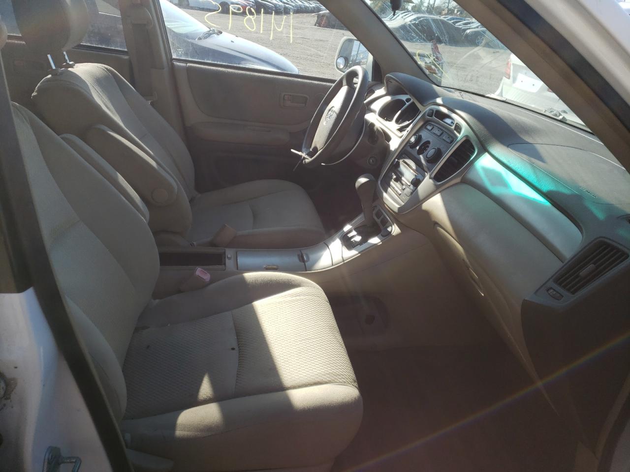 Photo 5 from auction – 2005 TOYOTA HIGHLANDER with VIN JTEDD21A850106966