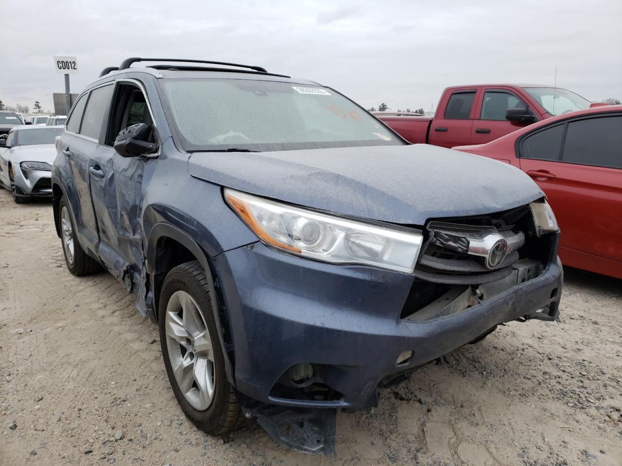 TOYOTA HIGHLANDER 2016 with VIN 5TDDKRFH0GS255915 - Photo from auction
