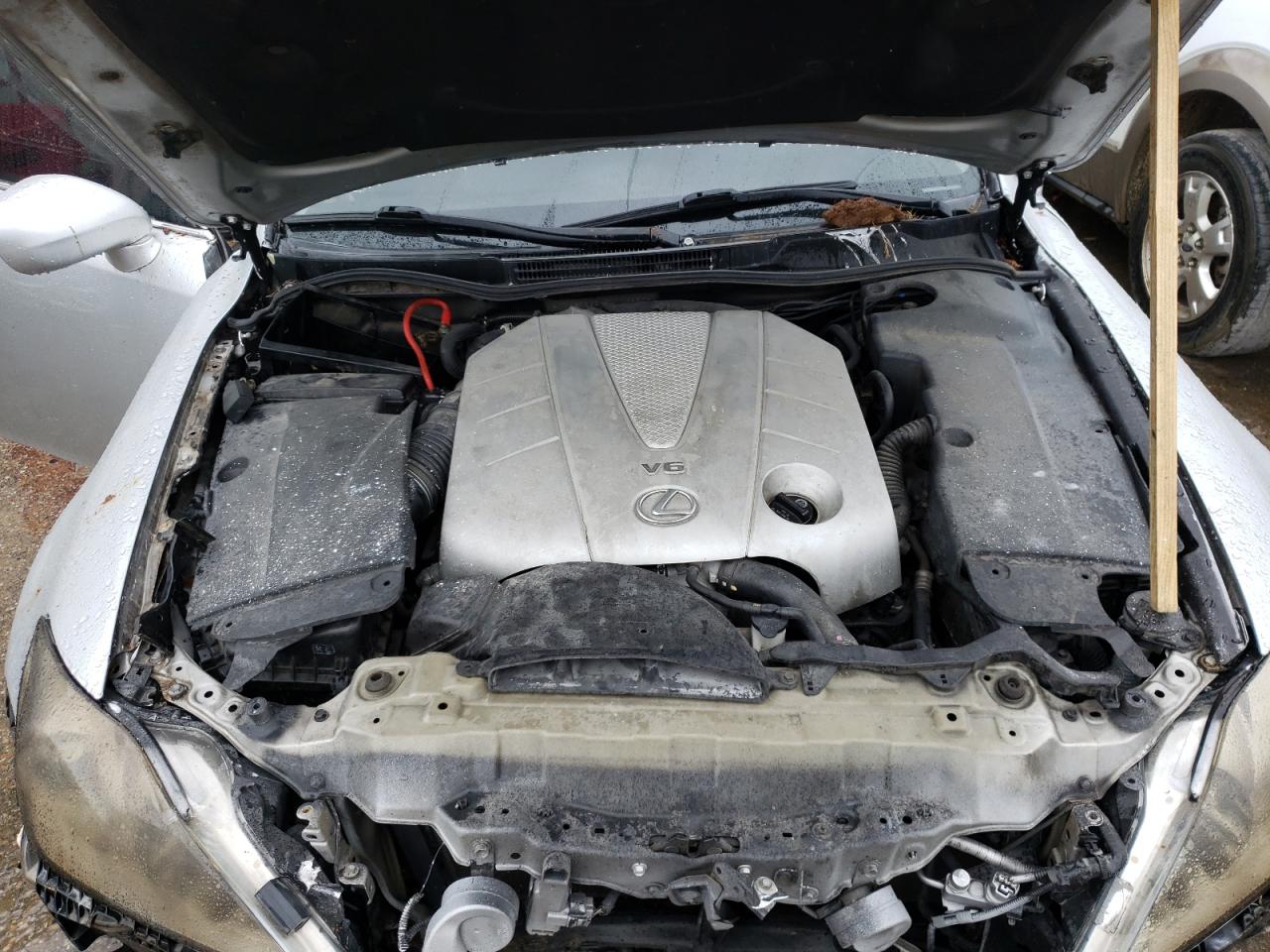 Photo 7 from auction – 2006 LEXUS IS 350 with VIN JTHBE262X62006530
