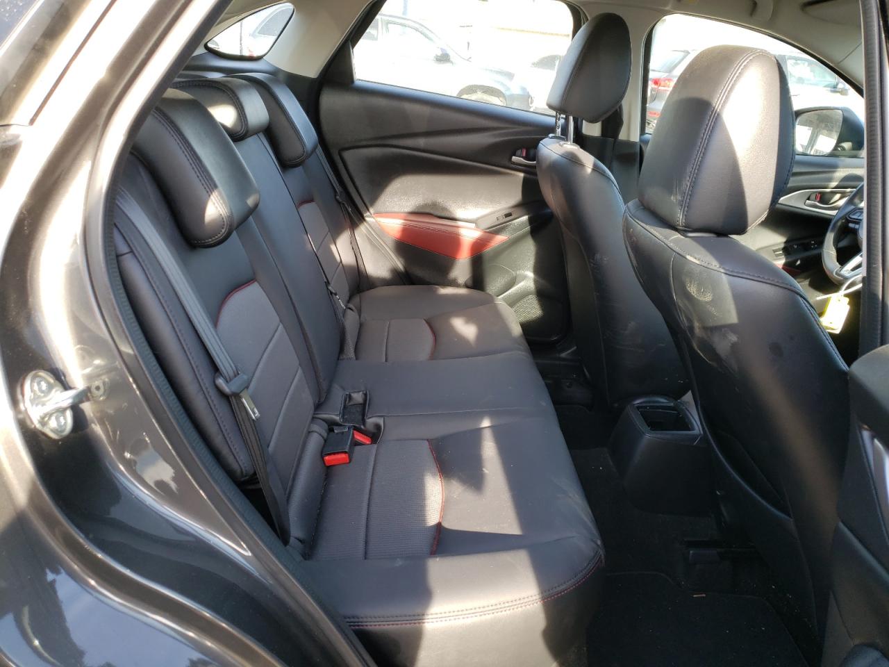 Photo 6 from auction – 2018 MAZDA CX-3 TOURI with VIN JM1DKDC76J0300820