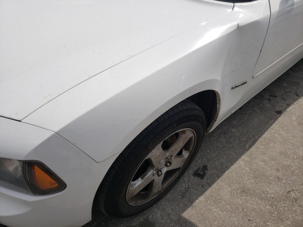 Photo 9 from auction – 2010 DODGE CHARGER R/ with VIN 2B3CK8CT1AH277735