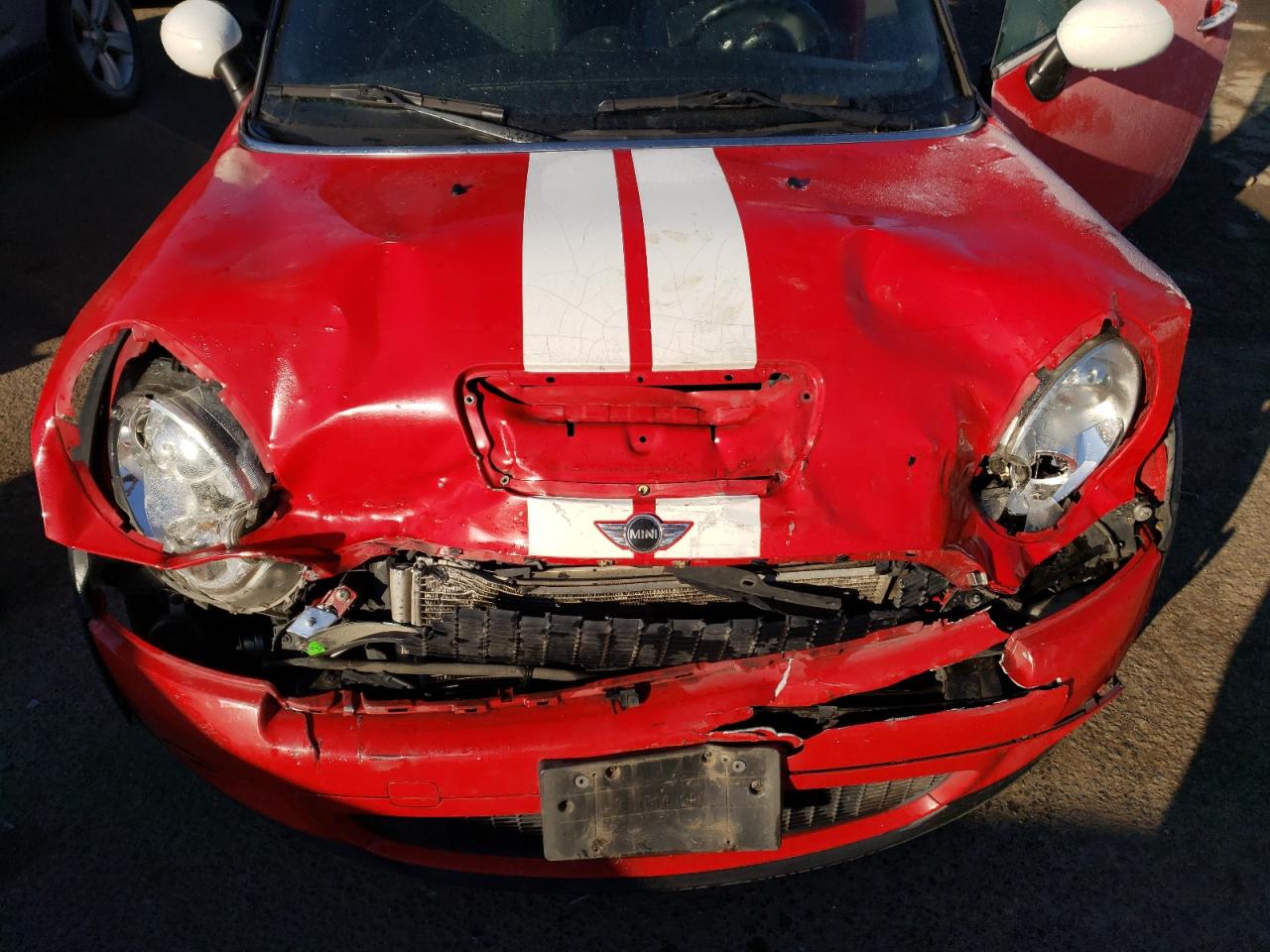 Photo 7 from auction – 2010 MINI COOPER S with VIN WMWMF7C58ATX43485