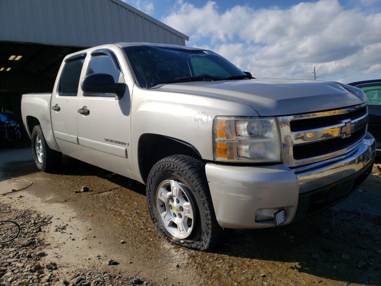 CHEVROLET SILVERADO 2008 with VIN 3GCEC13058G221812 - Photo from auction
