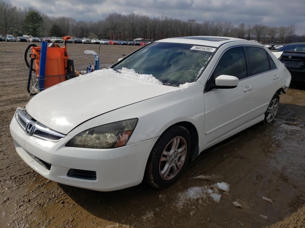Photo 2 from auction – 2006 HONDA ACCORD EX with VIN JHMCM56816C009873