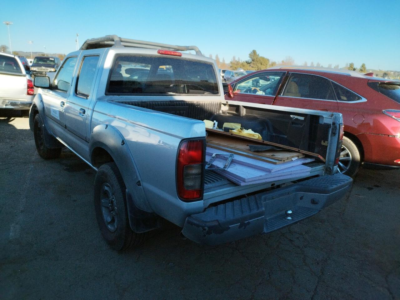 Photo 3 from auction – 2001 NISSAN FRONTIER C with VIN 1N6ED27T51C395456