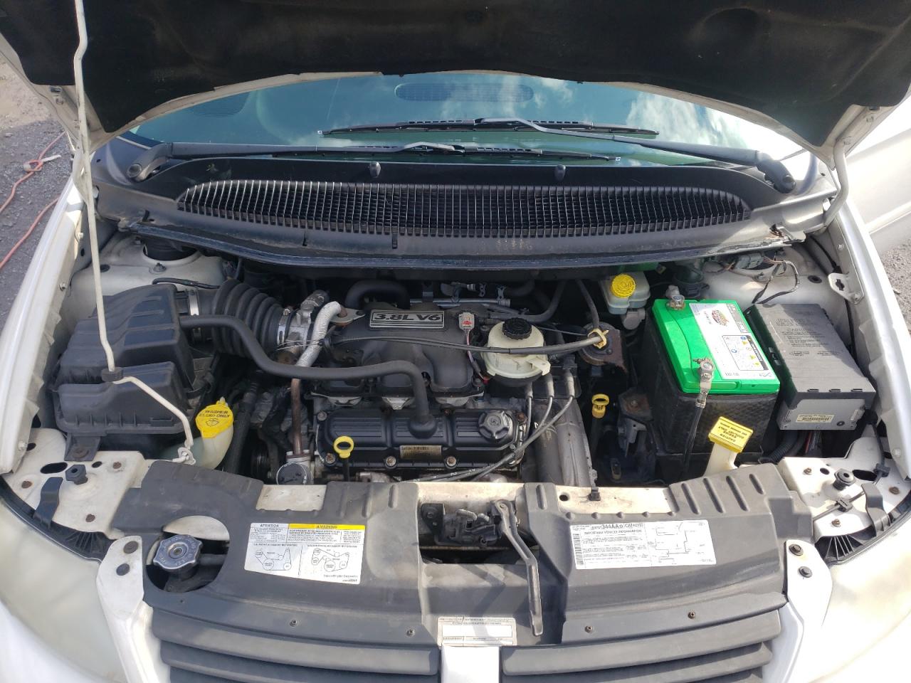 Photo 7 from auction – 2005 DODGE GRAND CARA with VIN 2D8GP44L95R378015