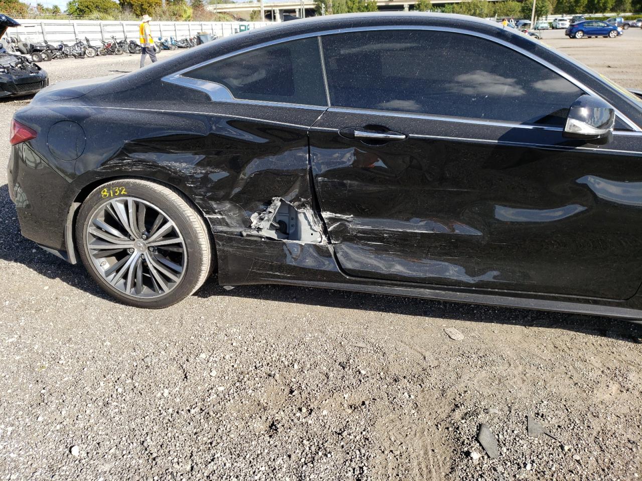 Photo 9 from auction – 2017 INFINITI Q60 BASE with VIN JN1CV7EL0HM320534