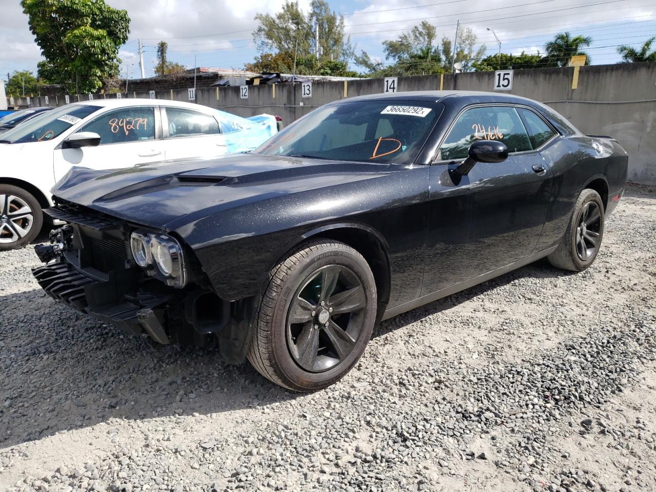 Photo 2 from auction – 2019 DODGE CHALLENGER with VIN 2C3CDZAG3KH530208