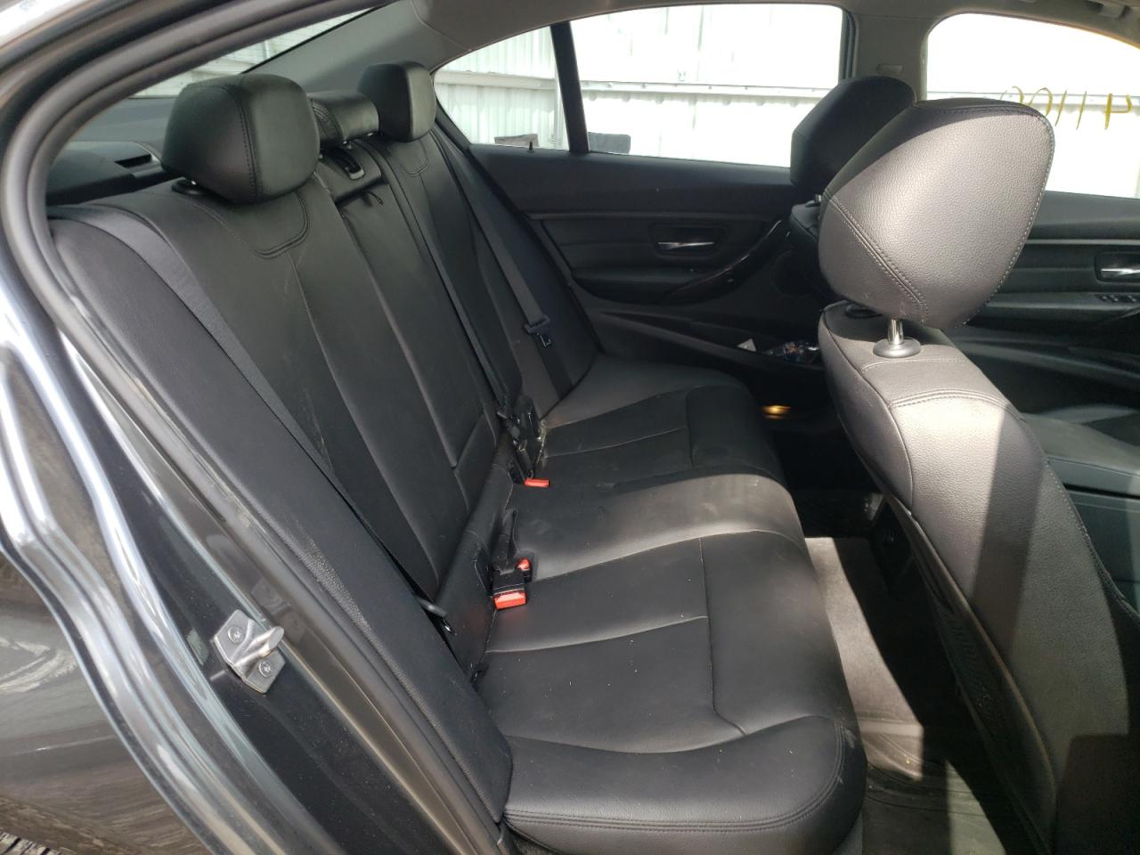 Photo 6 from auction – 2015 BMW 328 I with VIN WBA3A5G54FNS86713