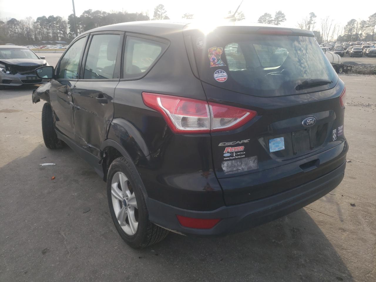 Photo 3 from auction – 2016 FORD ESCAPE S with VIN 1FMCU0F71GUB88435