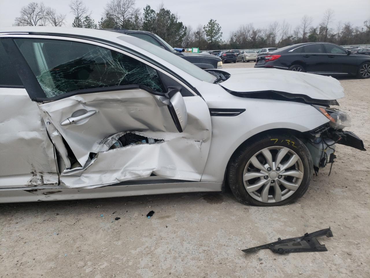 Photo 9 from auction – 2014 KIA OPTIMA EX with VIN 5XXGN4A75EG284248