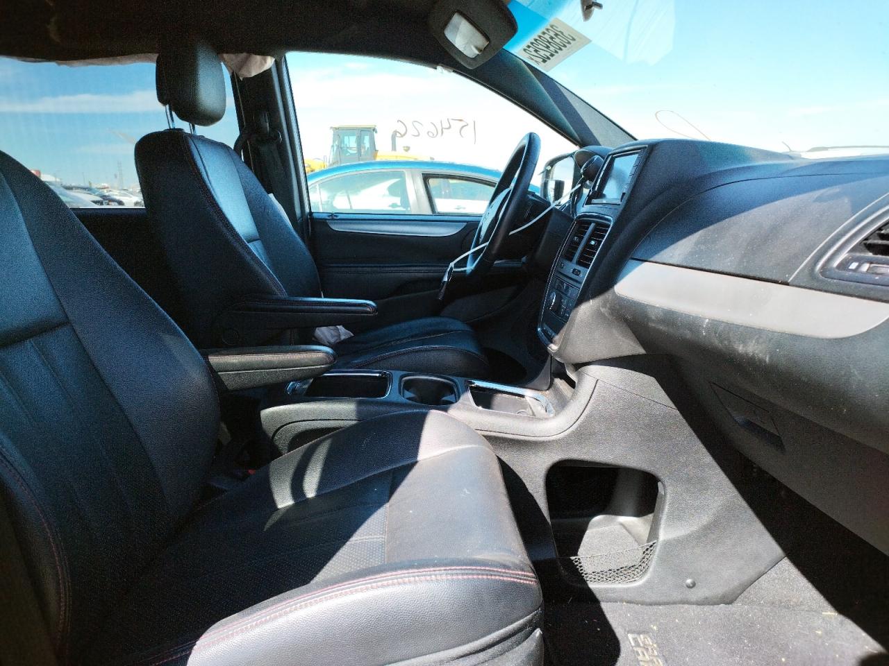 Photo 5 from auction – 2014 DODGE GRAND CARA with VIN 2C4RDGEG6ER279252