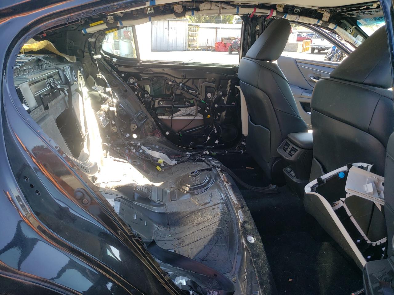 Photo 6 from auction – 2020 LEXUS ES 350 with VIN 58ADZ1B12LU056705