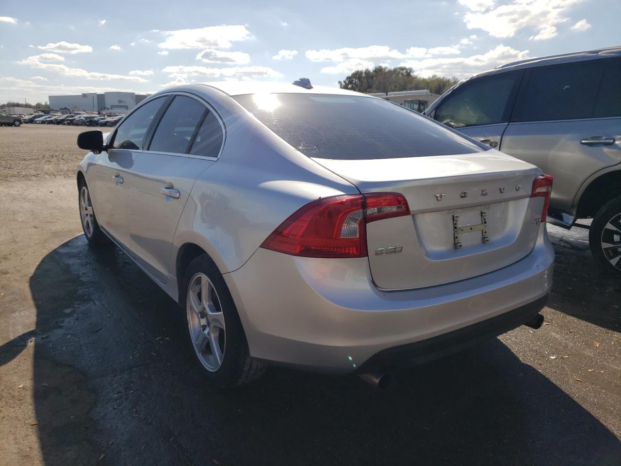 Photo 3 from auction – 2012 VOLVO S60 T5 with VIN YV1622FS5C2046709