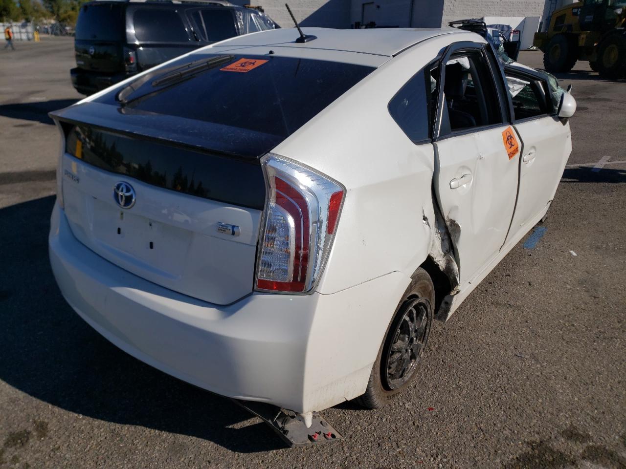 Photo 4 from auction – 2015 TOYOTA PRIUS with VIN JTDKN3DU8F0452148