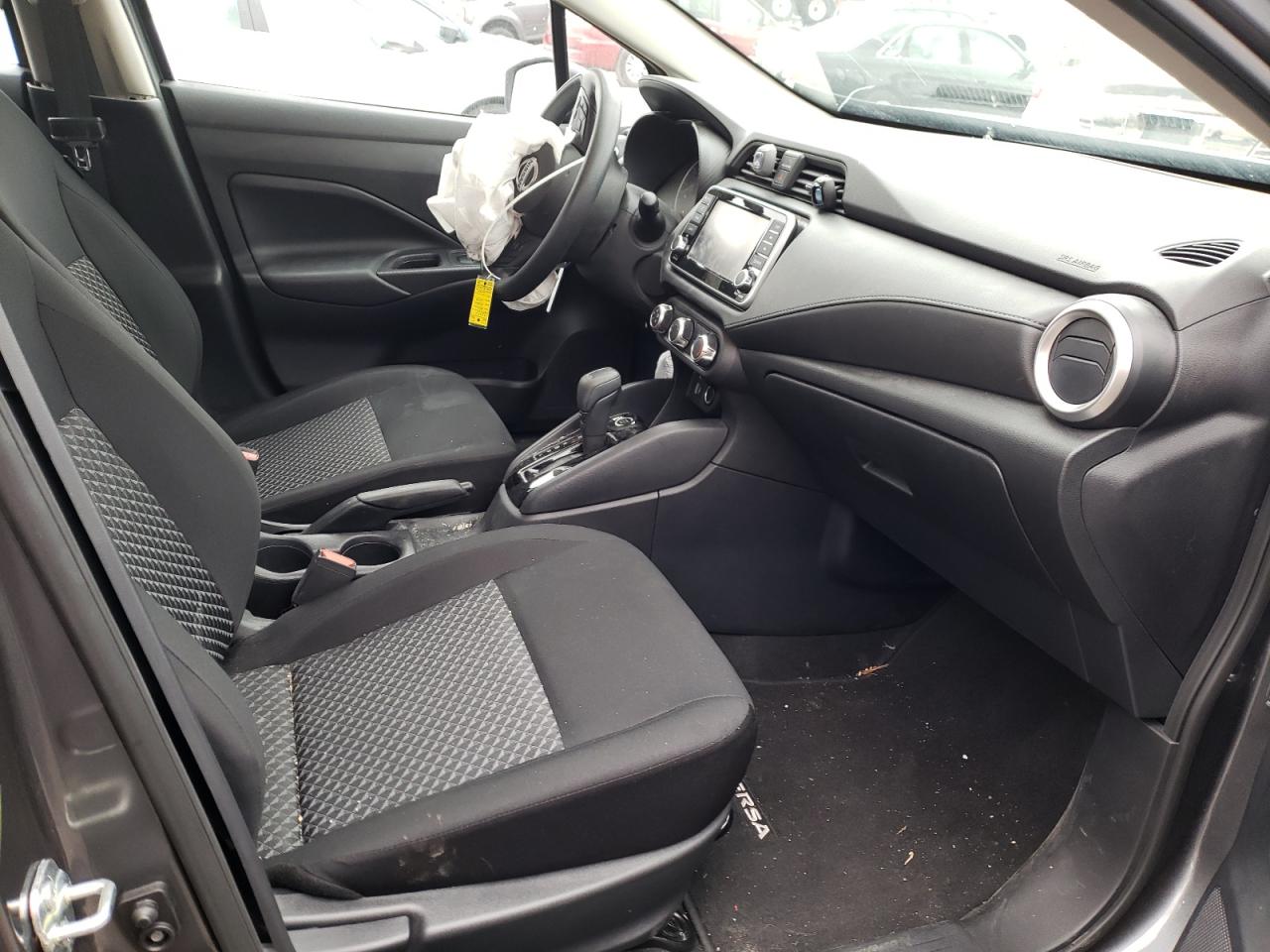 Photo 5 from auction – 2021 NISSAN VERSA S with VIN 3N1CN8DV6ML807508
