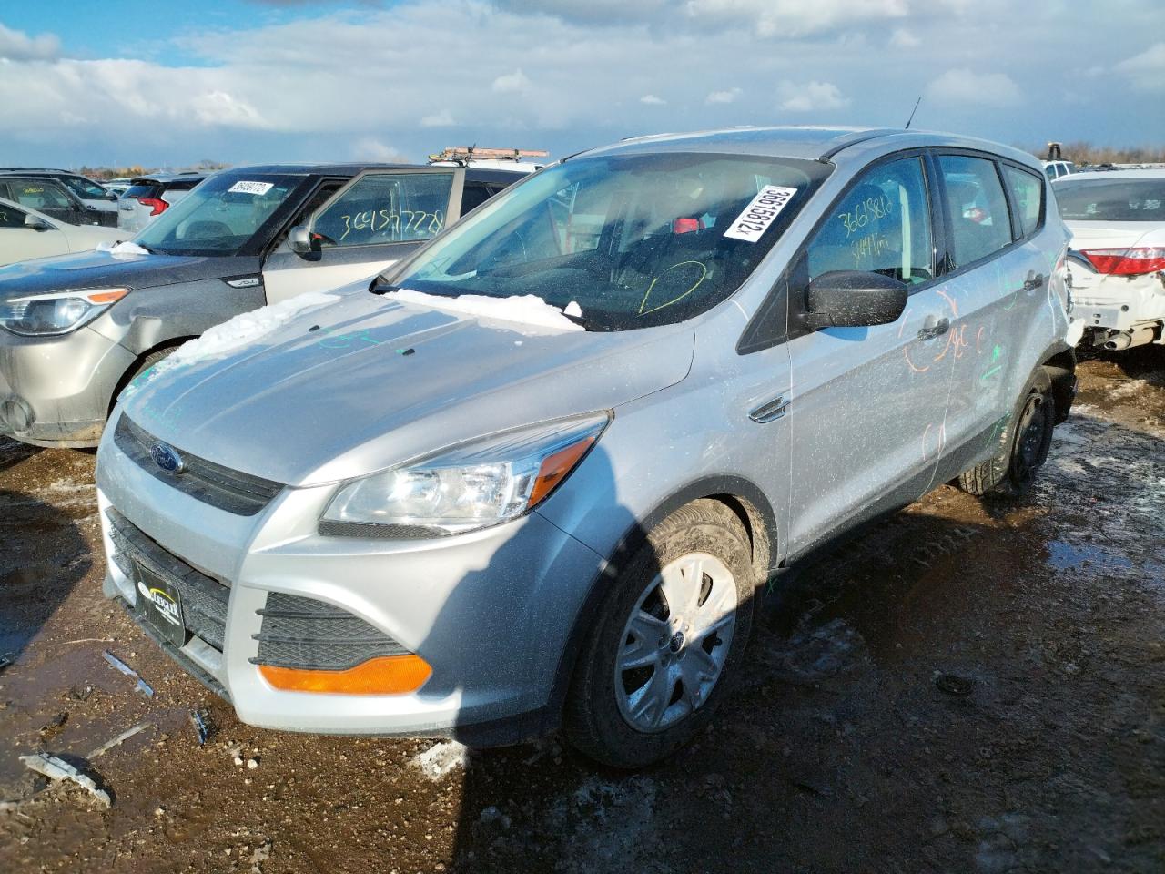 Photo 2 from auction – 2014 FORD ESCAPE S with VIN 1FMCU0F72EUC65519