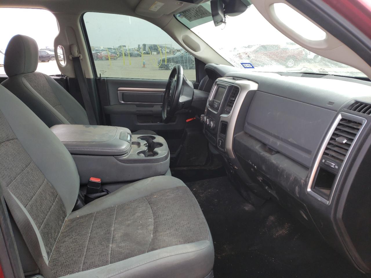 Photo 5 from auction – 2015 RAM 1500 SLT with VIN 1C6RR6GT1FS644756