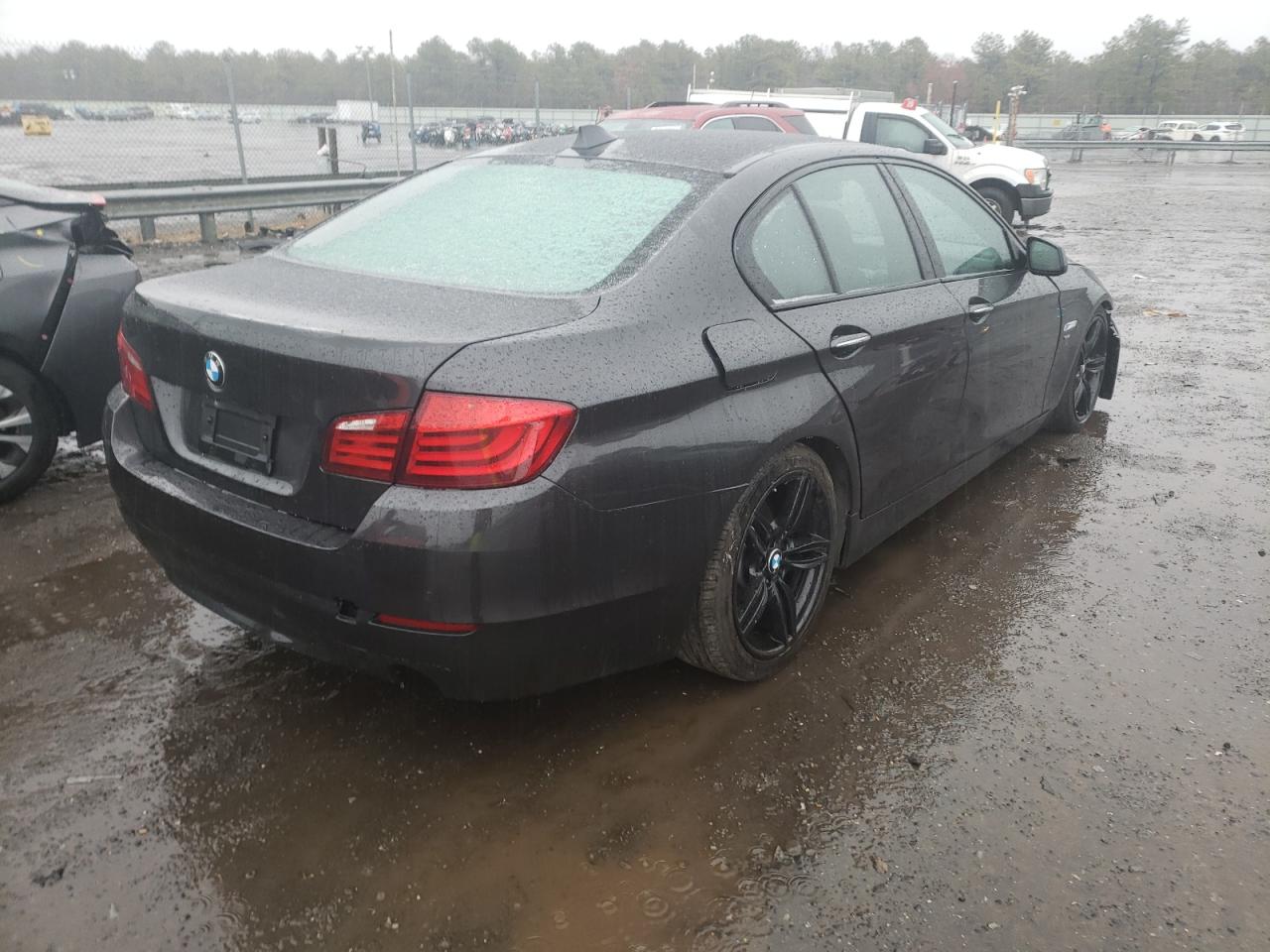 Photo 4 from auction – 2011 BMW 535 XI with VIN WBAFU7C50BC878993