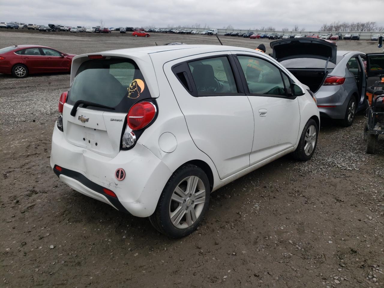 Photo 4 from auction – 2014 CHEVROLET SPARK 1LT with VIN KL8CD6S91EC563086