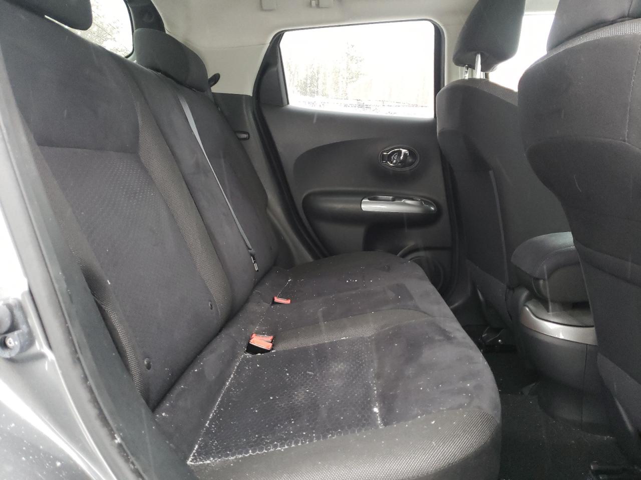 Photo 6 from auction – 2015 NISSAN JUKE S with VIN JN8AF5MV8FT559474
