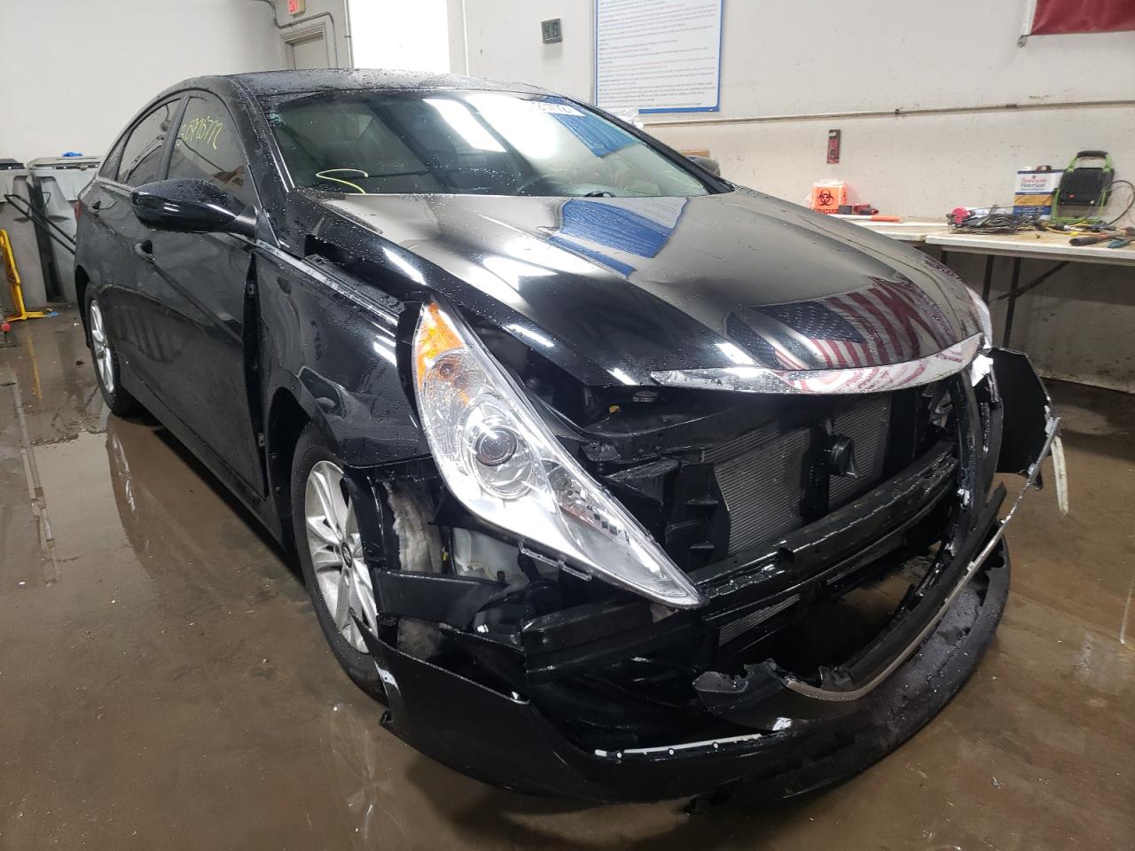 HYUNDAI SONATA GLS 2014 with VIN 5NPEB4AC3EH902068 - Photo from auction