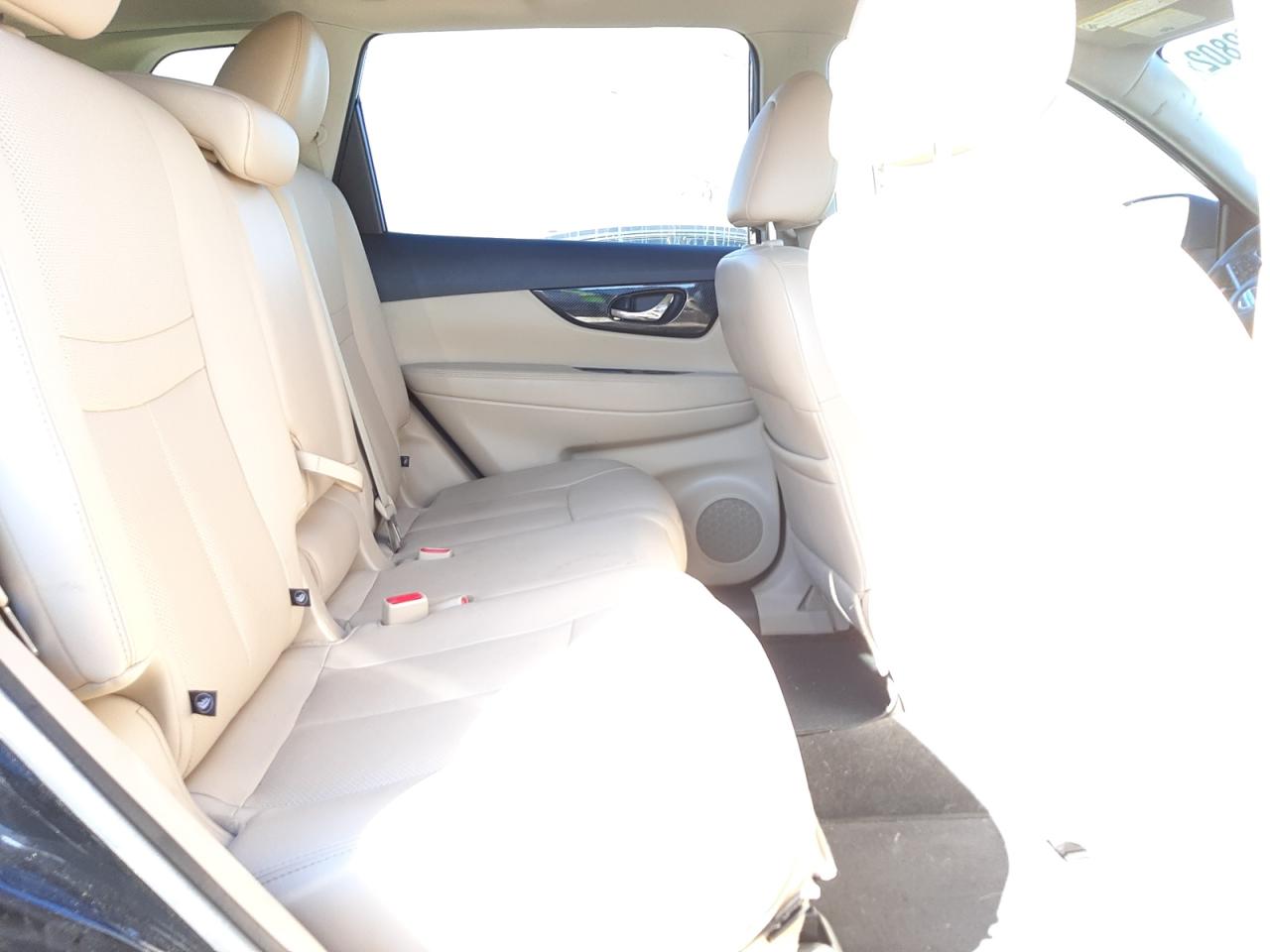 Photo 6 from auction – 2017 NISSAN ROGUE S with VIN 5N1AT2MT9HC810373