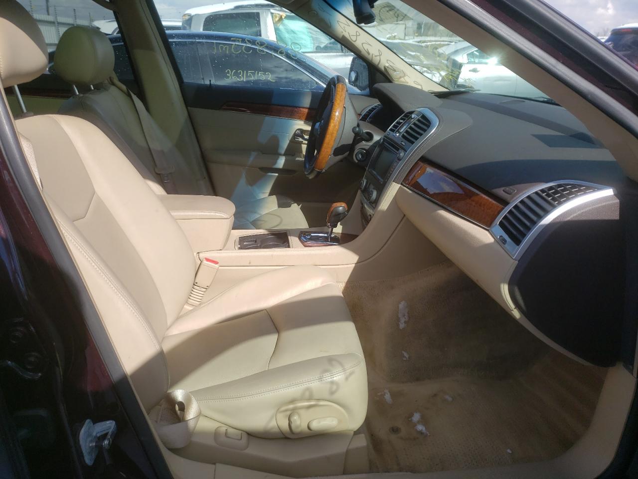 Photo 5 from auction – 2008 CADILLAC SRX with VIN 1GYEE437680146643