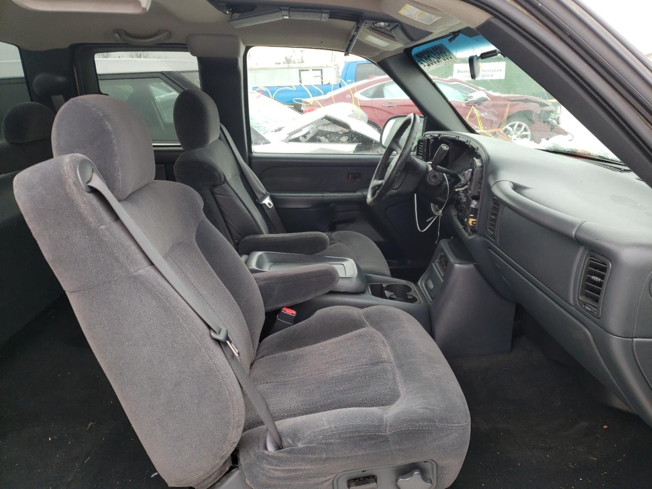 Photo 5 from auction – 2002 CHEVROLET SILVRDO LT with VIN 2GCEC19T121426898