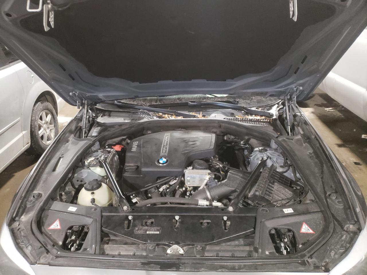 Photo 7 from auction – 2013 BMW 528 XI with VIN WBAXH5C59DD111153