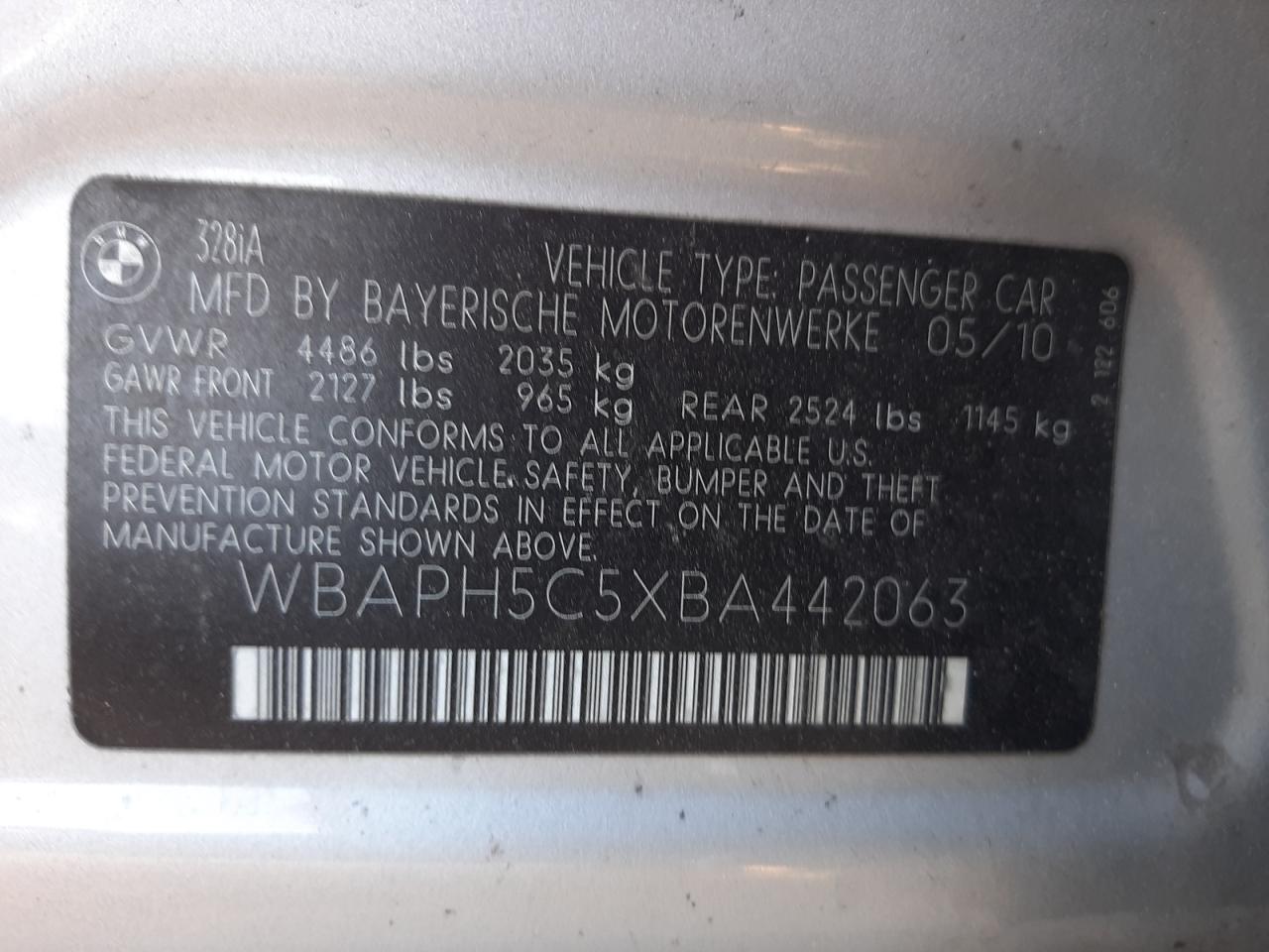 Photo 10 from auction – 2011 BMW 328 I SULE with VIN WBAPH5C5XBA442063