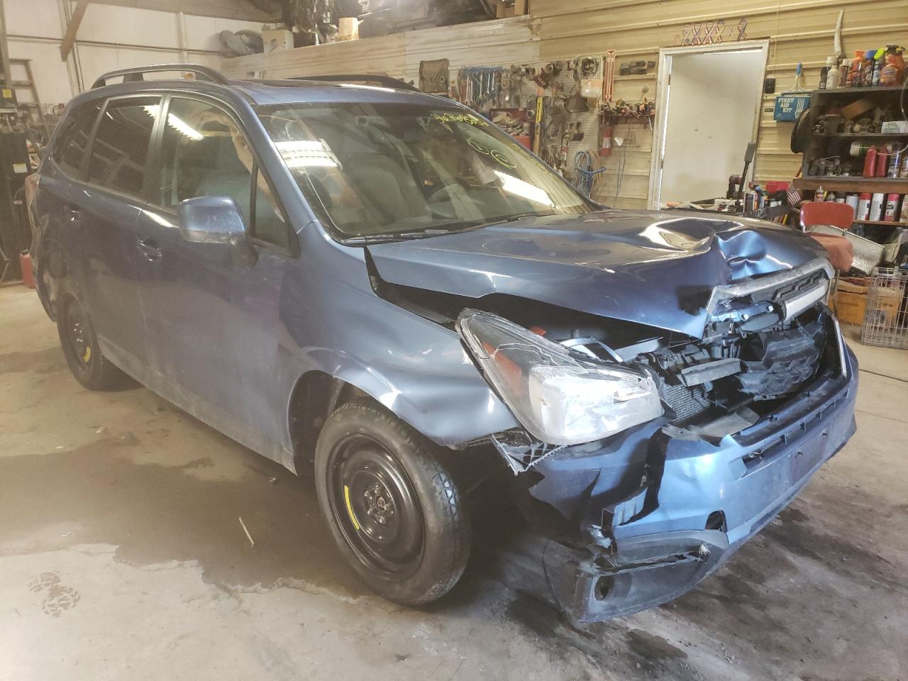 SUBARU FORESTER 2 2018 with VIN JF2SJAGC3JH450080 - Photo from auction