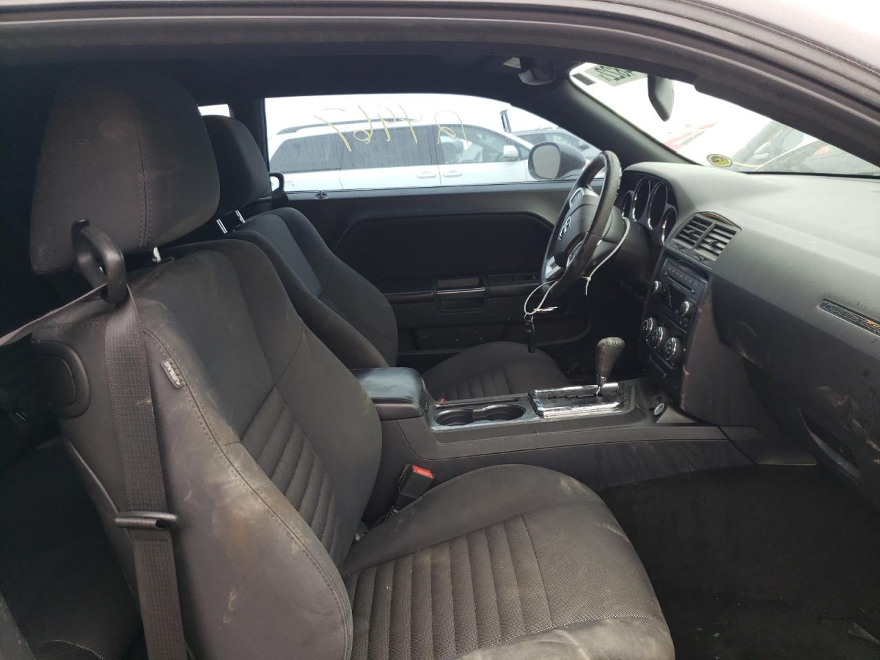 Photo 5 from auction – 2014 DODGE CHALLENGER with VIN 2C3CDYAG3EH270536