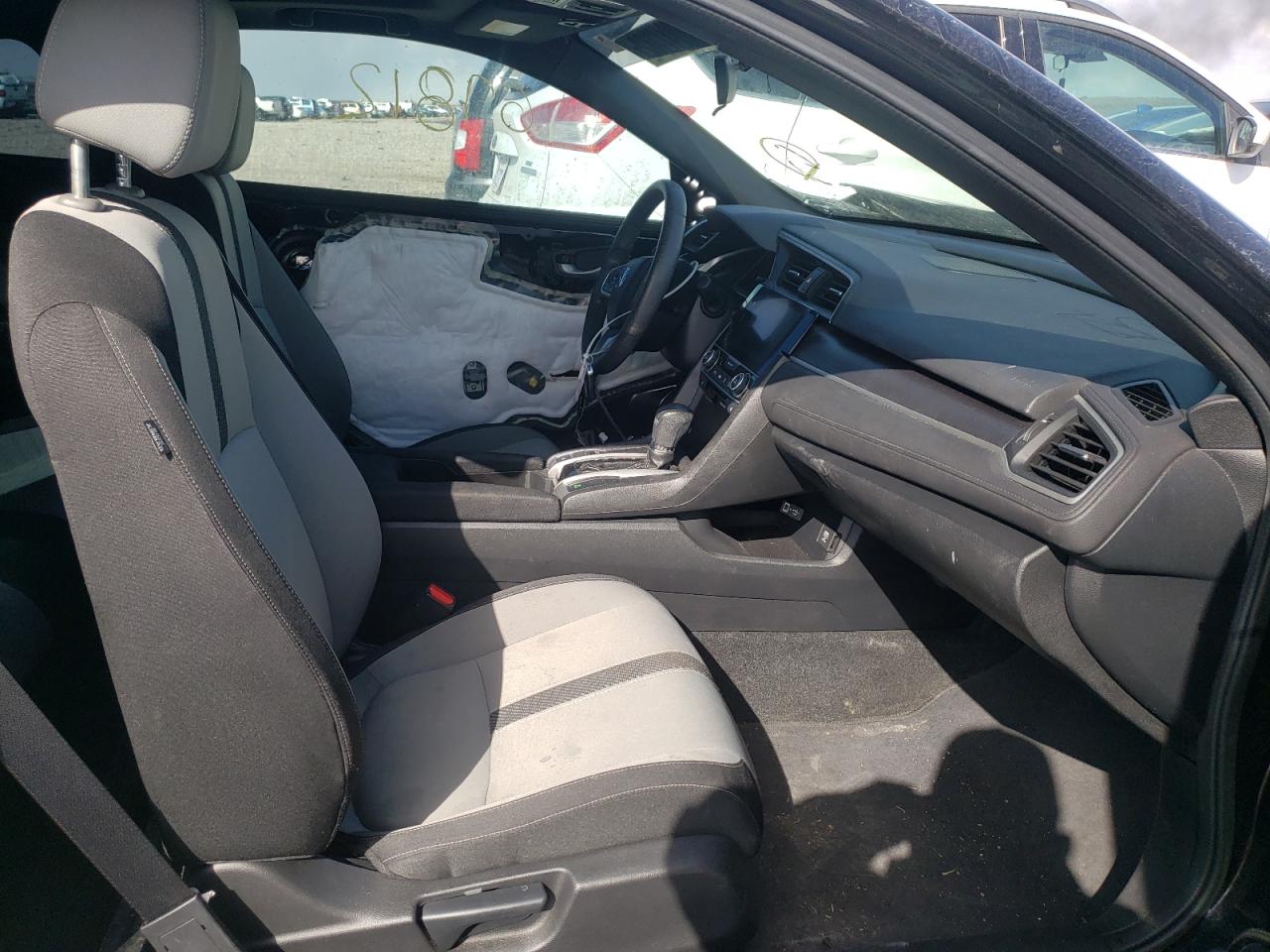 Photo 5 from auction – 2016 HONDA CIVIC EX with VIN 2HGFC3B39GH357551