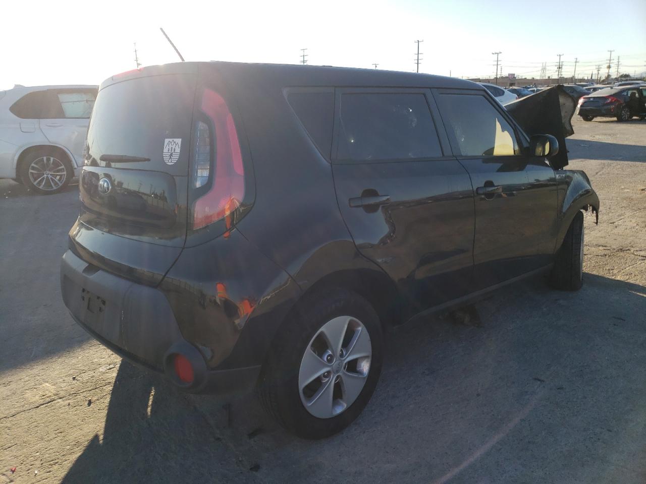 Foto 4 de la subasta – 2016 KIA SOUL con VIN KNDJN2A2XG7309767