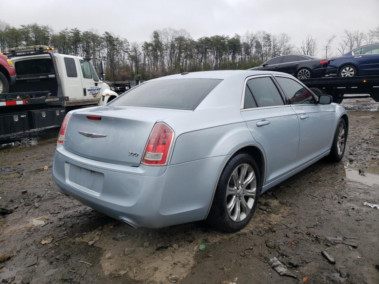 Photo 4 from auction – 2013 CHRYSLER 300 S with VIN 2C3CCAGG3DH590309