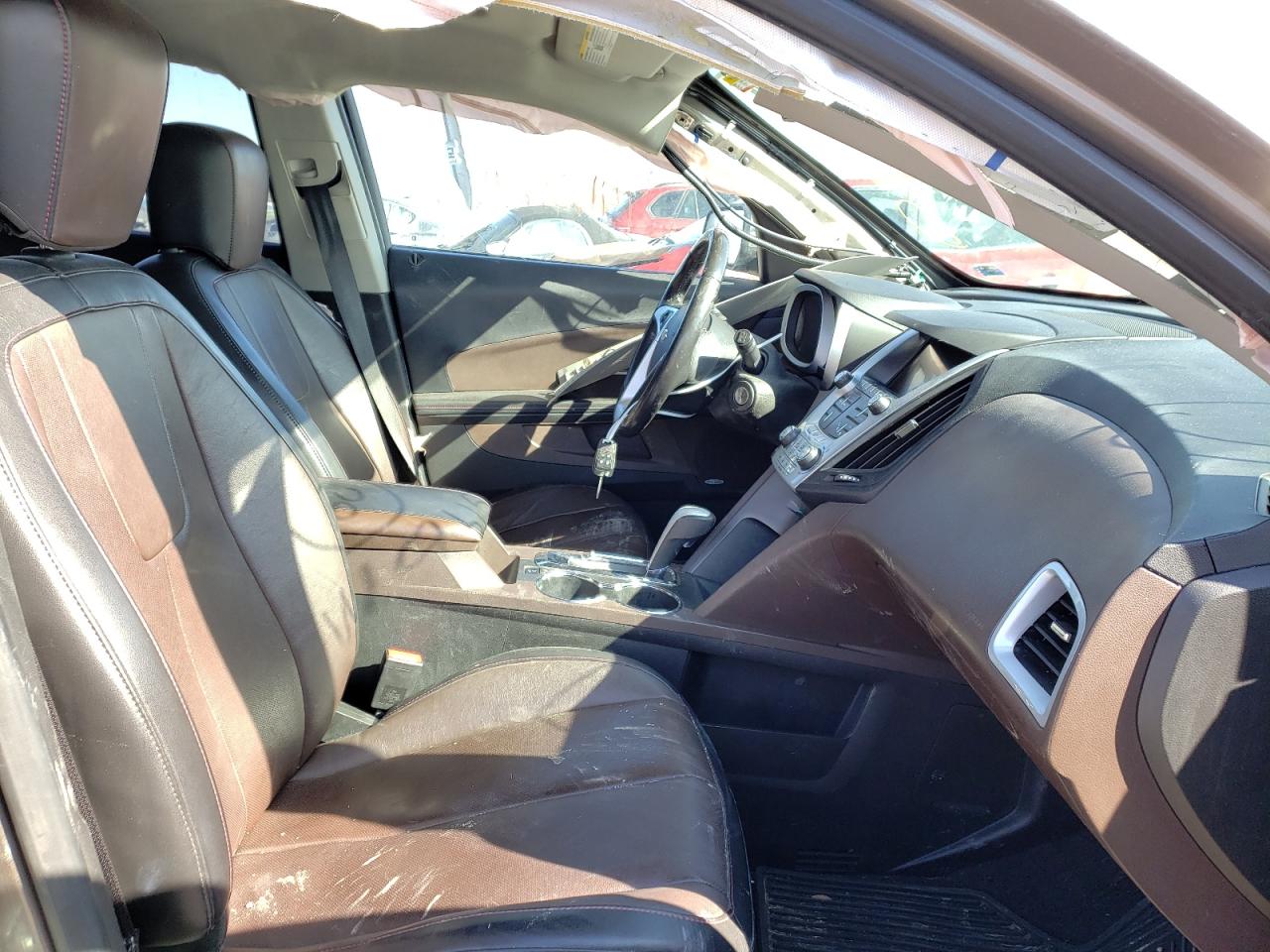 Photo 5 from auction – 2012 CHEVROLET EQUINOX LT with VIN 2GNFLGE56C6196155