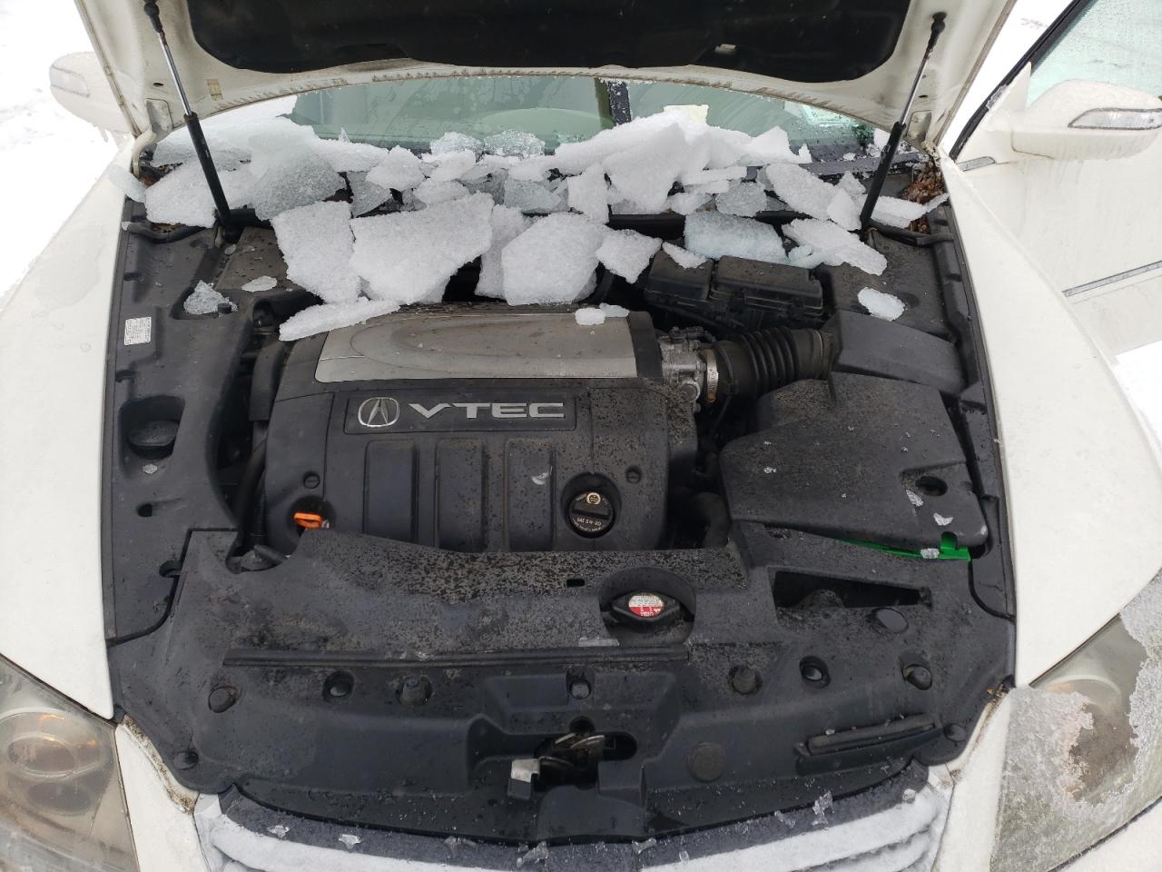 Photo 7 from auction – 2006 ACURA RL with VIN JH4KB16576C009425