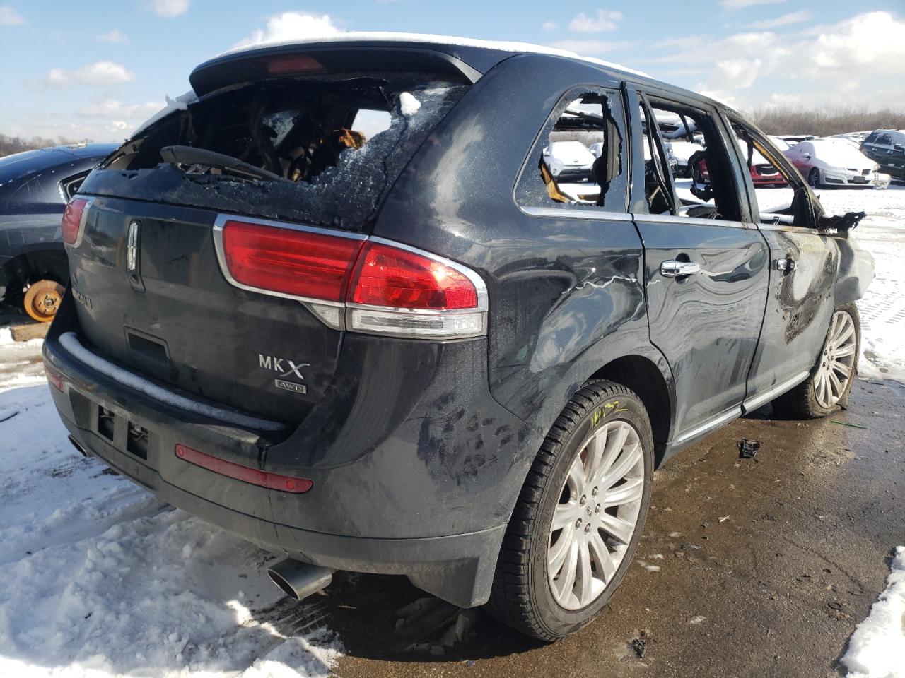 Photo 4 from auction – 2013 LINCOLN MKX with VIN 2LMDJ8JK8DBL33953