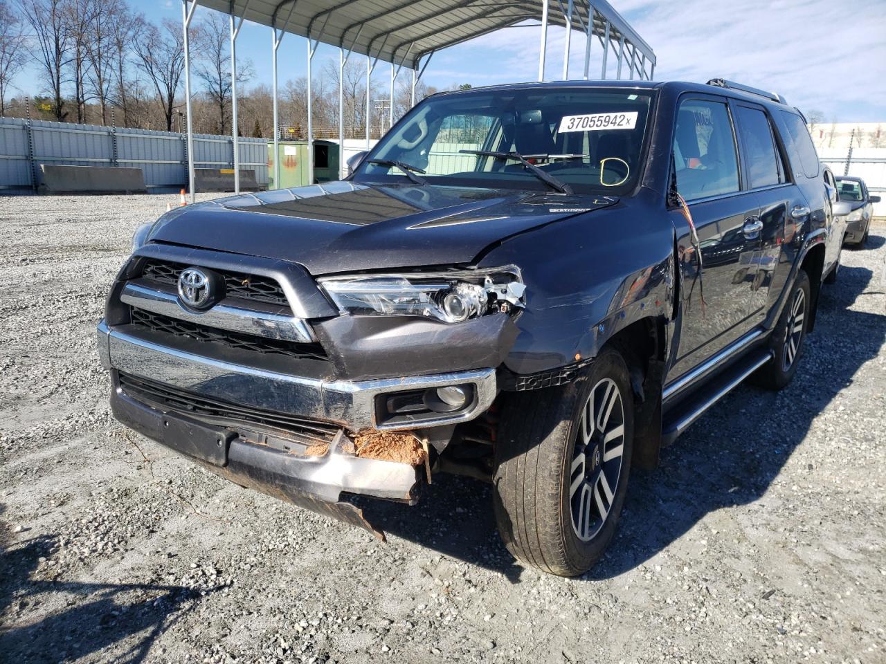 Photo 2 from auction – 2018 TOYOTA 4RUNNER SR with VIN JTEBU5JR2J5520272