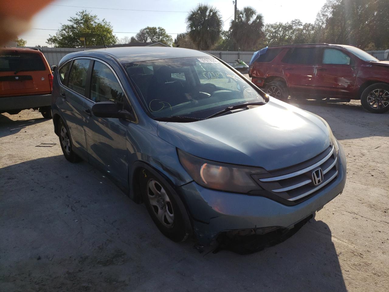 HONDA CR-V LX 2013 with VIN 5J6RM3H33DL030068 - Photo from auction