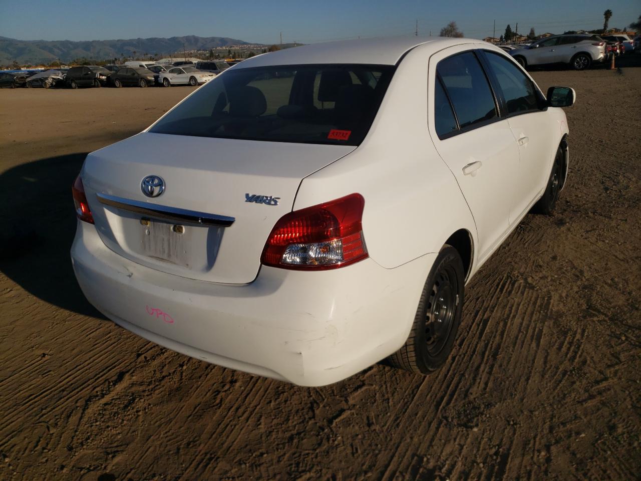 Photo 4 from auction – 2012 TOYOTA YARIS with VIN JTDBT4K38CL016139