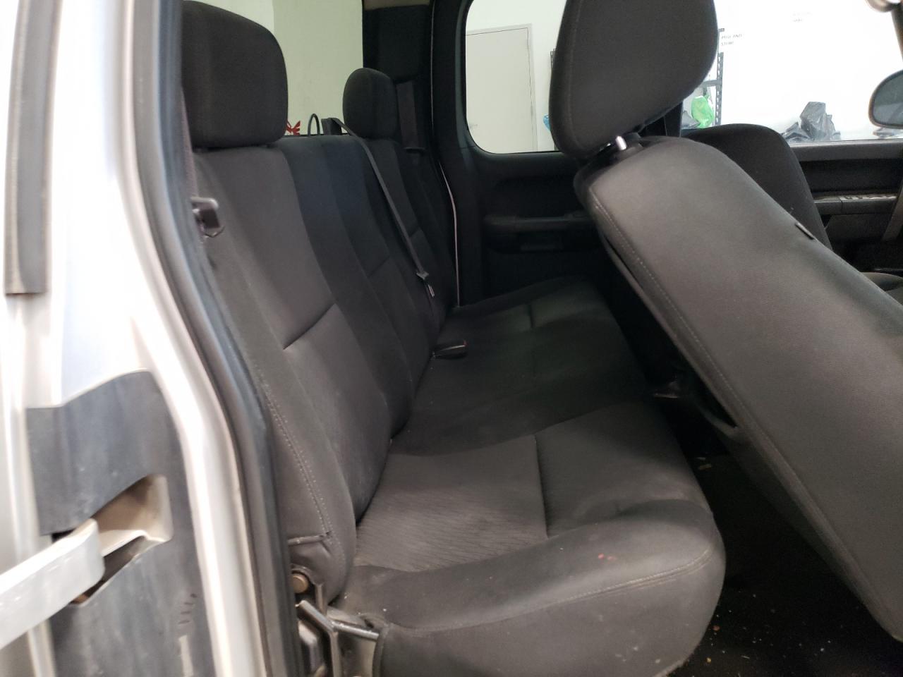 Photo 6 from auction – 2010 CHEVROLET SILVERADO with VIN 1GCSKREA2AZ173234